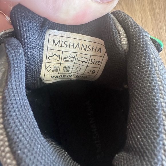 Hiking boots Size 12 - Picture 5 of 7